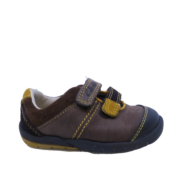 Clarks Brown | Beige Shoes 4 Wide 
