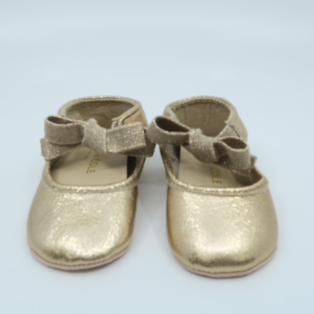 Kenneth Cole Gold Shoes 2 Infant 