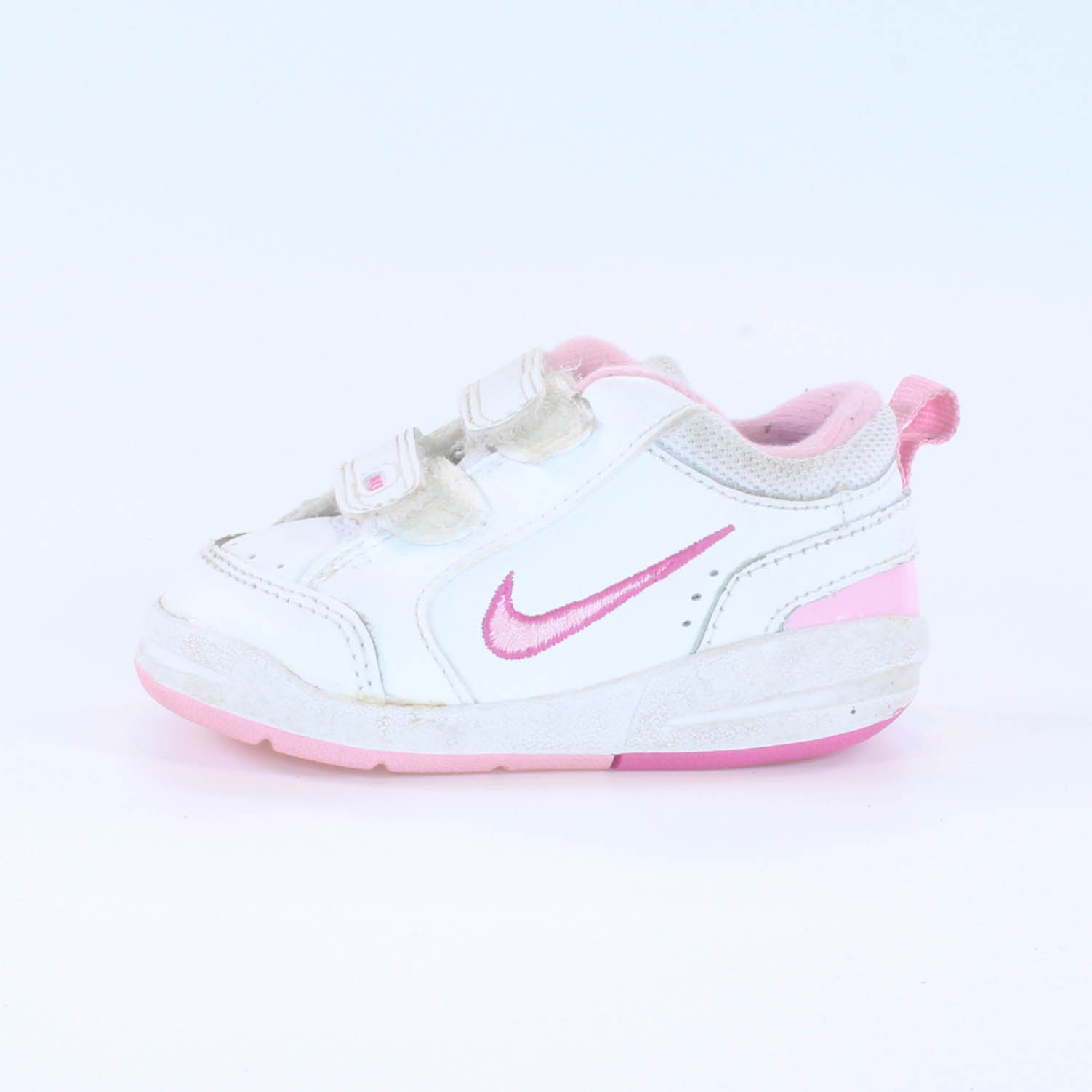 infant size 4 sneakers