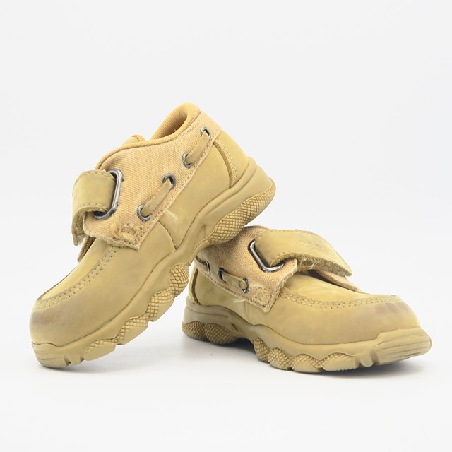 Weebok Tan Shoes 4 Infant 