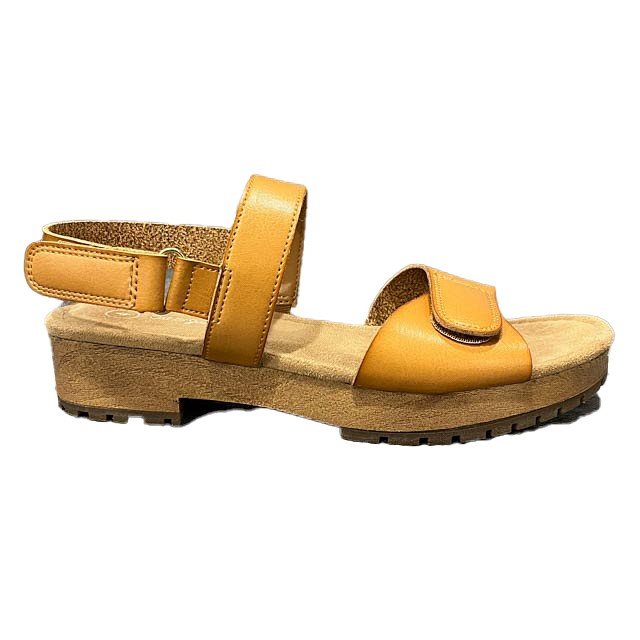 Cat & Jack Tan Sandals 4 Youth 