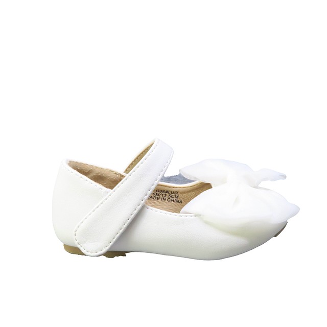 Thee Bron White Shoes 5 Toddler 